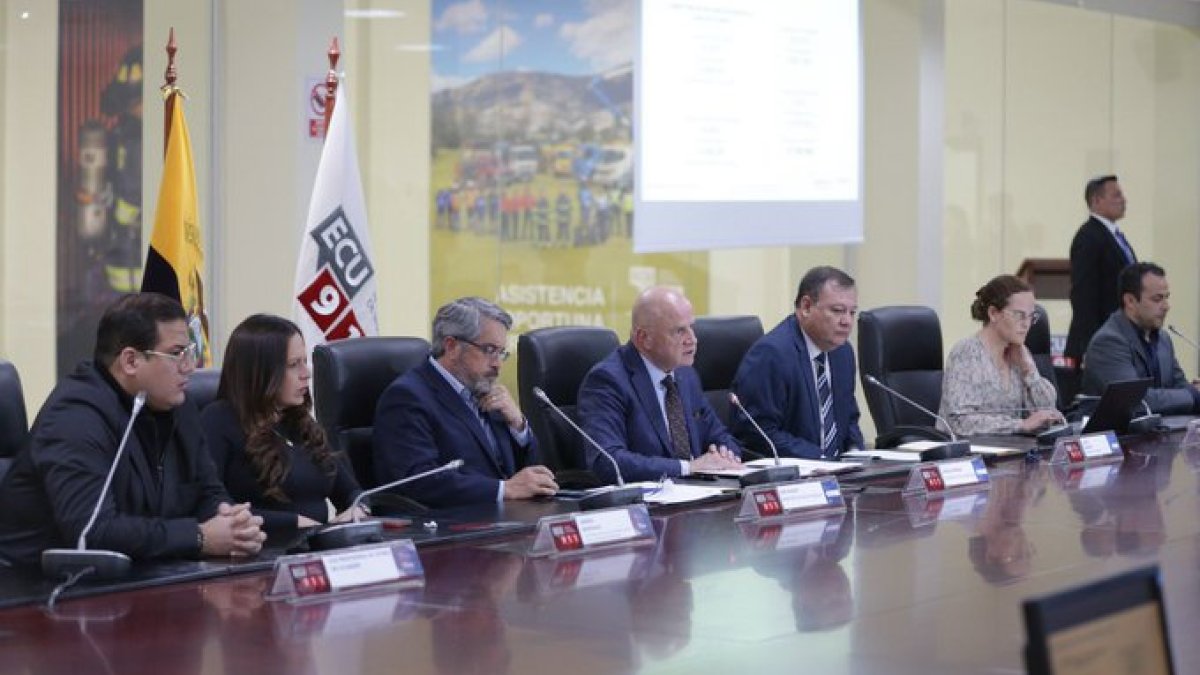 Las autoridades que integran el COE nacional durante la rueda de prensa de este martes 23 de agosto de 2022.