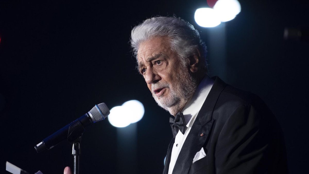 Fotografía de archivo del tenor español Plácido Domingo