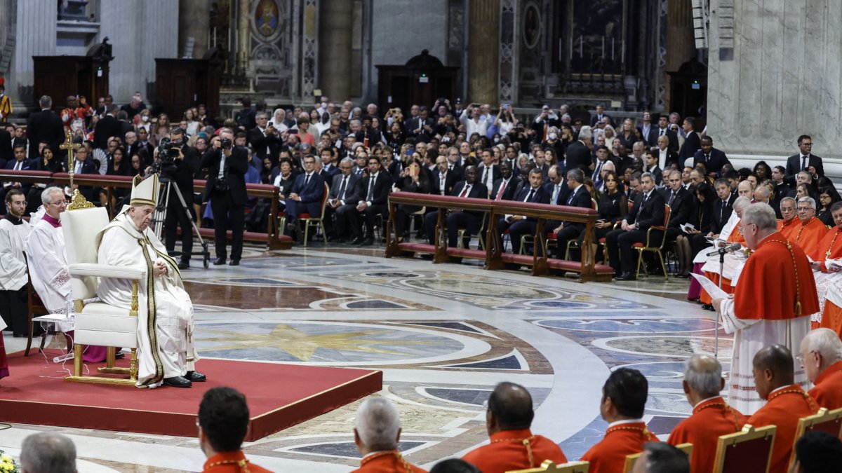 Ciudad del Vaticano. El papa busca una mayor evangelización y que la humanidad esté más cerca de Dios. / Efe