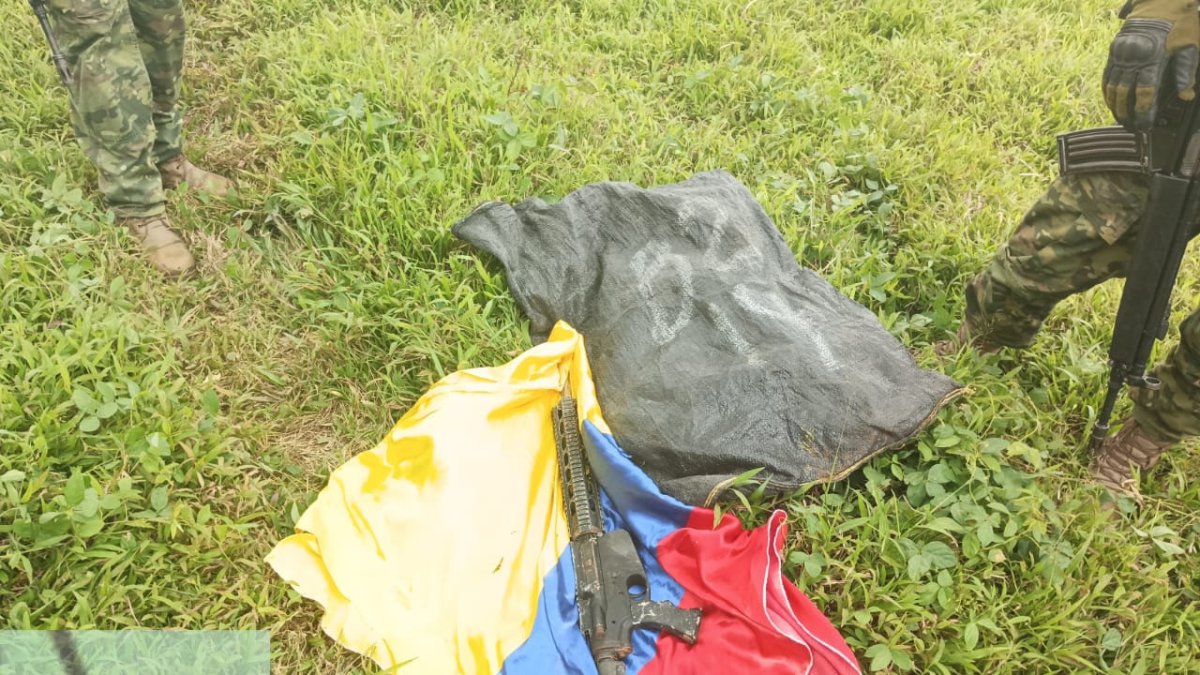 Decomiso. Los uniformados efectuaban patrullajes en el sector de la frontera con Colombia.