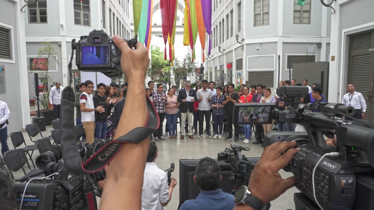 Objeciones. El 23 de agosto, en la Universidad de las Artes, el presidente Guillermo Lasso hizo público el veto parcial a la ley de comunicación.