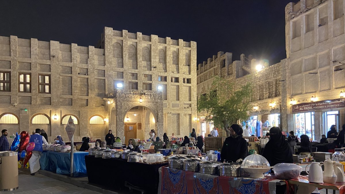 El mercado llamado Souq Waqif tiene una plazoleta gigante que será el sitio ideal de los hinchas durante el Mundial de Qatar.