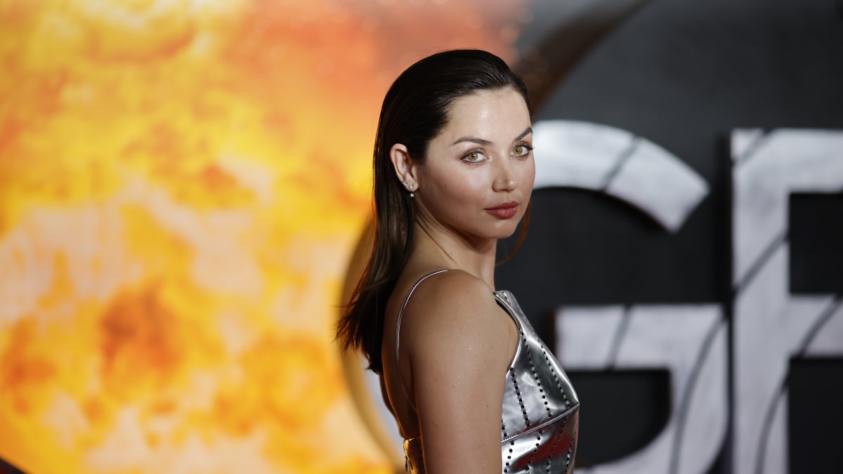 Imagen de archivo de Ana de Armas. EFE/EPA/TOLGA AKMEN