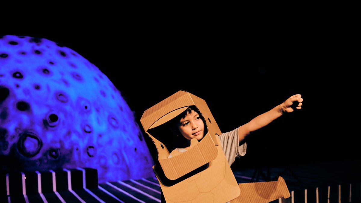 Se trata de una propuesta en la que el juego se convierte en el recurso principal del desarrollo de los niños.