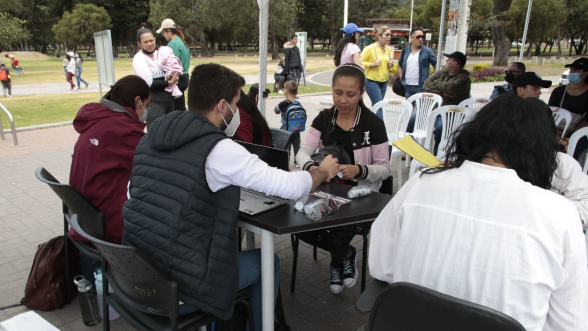 Ayuda. La Defensoría Pública, en conjunto con organizaciones sociales, brinda ayuda para realizar el proceso.