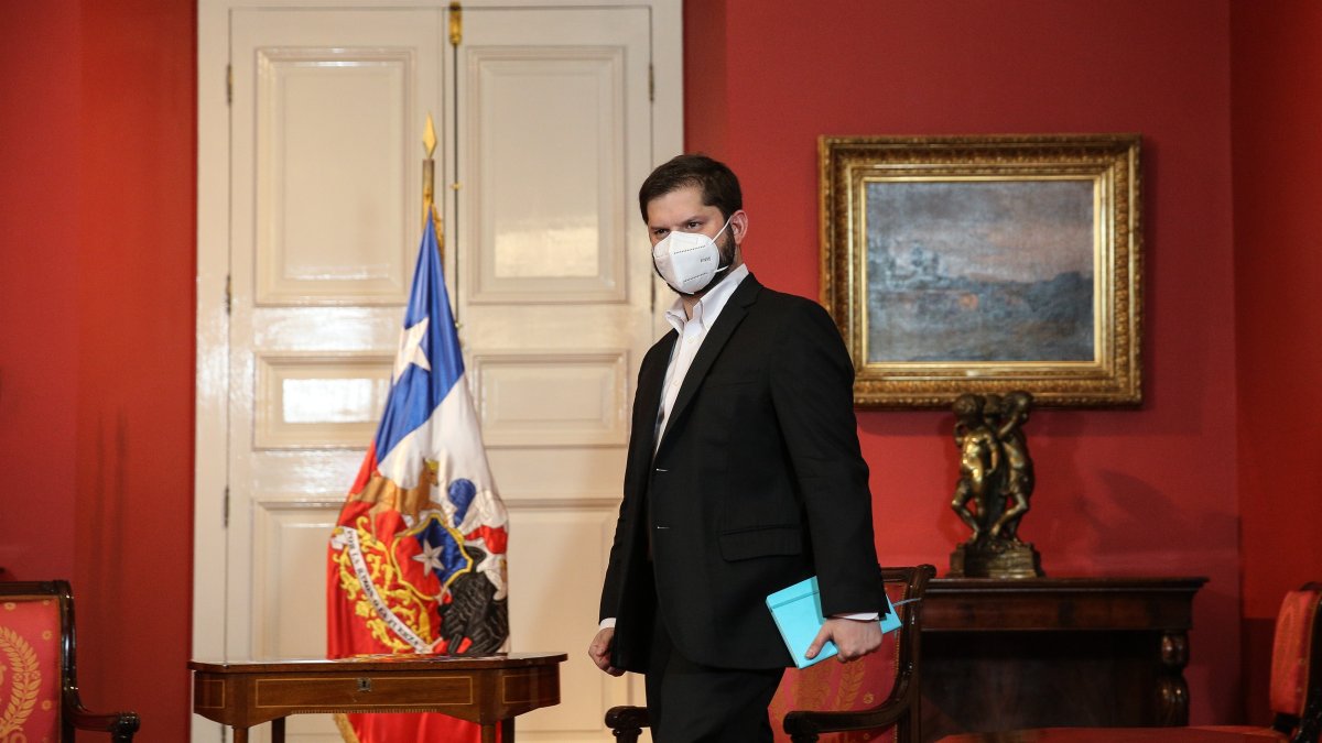 El presidente de Chile Gabriel Boric en La Moneda