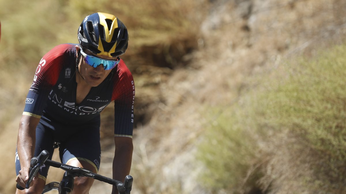 Richard Carapaz, ciclista ecuatoriano de Ineos, participa actualmente en la Vuelta a España.