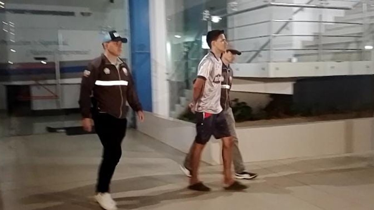 El sujeto está procesado por homicidio y robo.