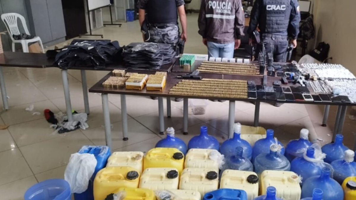 Entre las incautaciones constan 1.92 municiones