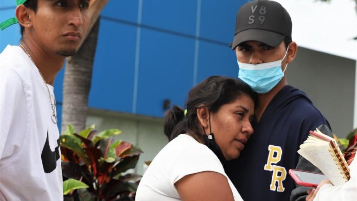 Familiares de Víctor Pita estaban consternados por la forma en que acabaron con su vida.