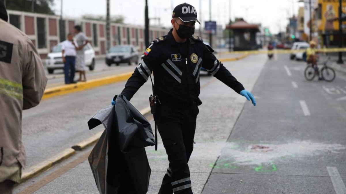 Dos de las víctimas iban en una motocicleta. La otra persona viajaba en un vehículo