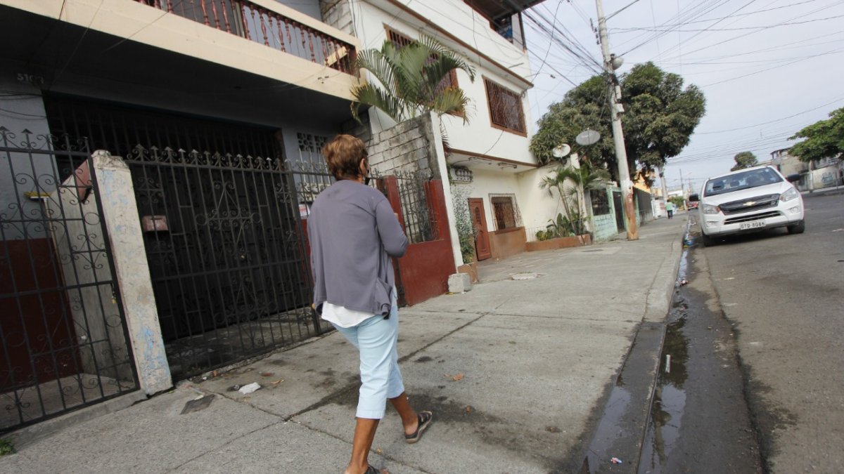 Balacera en las calles 28 y Bolivia suburbio de Guayaquil, deja como saldo 1 muerto y 2 heridos.