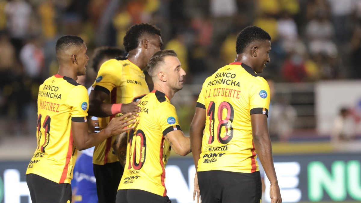 Los toreros se quedaron con el triunfo ante Macará y van animado al Clásico.