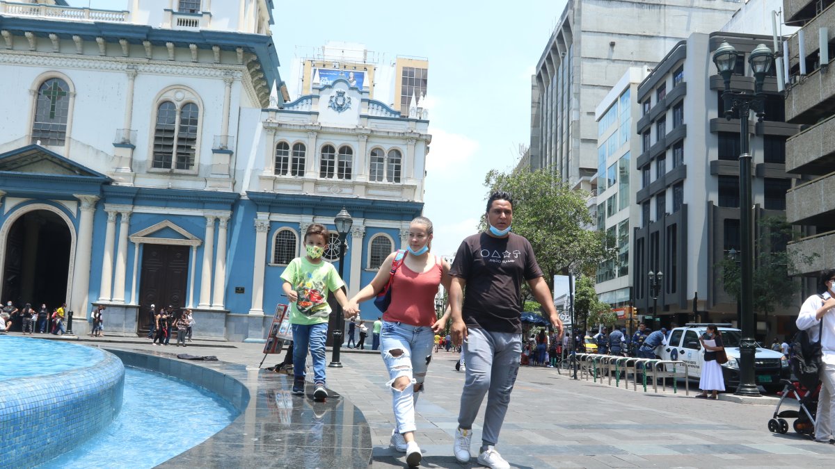 Hecho. Las familias quieren más vida y distracción en el centro.