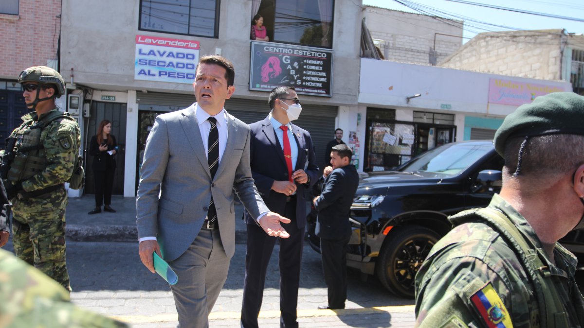 El 13 de septiembre de 2022, el ministro Jiménez indicó que presentarán más preguntas a la Corte Constitucional. Adelantó que ya no habrán más relacionadas a un referéndum, sino solo de consulta popular.