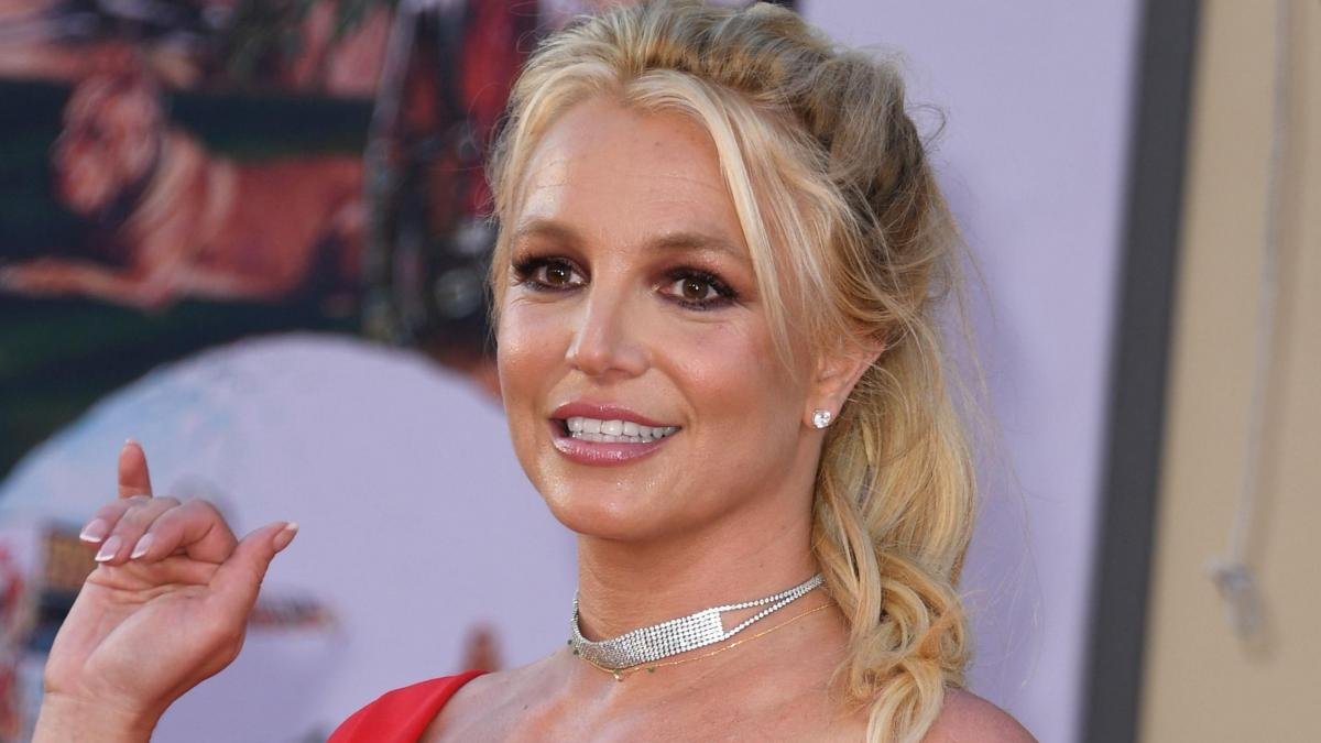La estadounidense Britney Spears causa revuelo en las redes sociales.