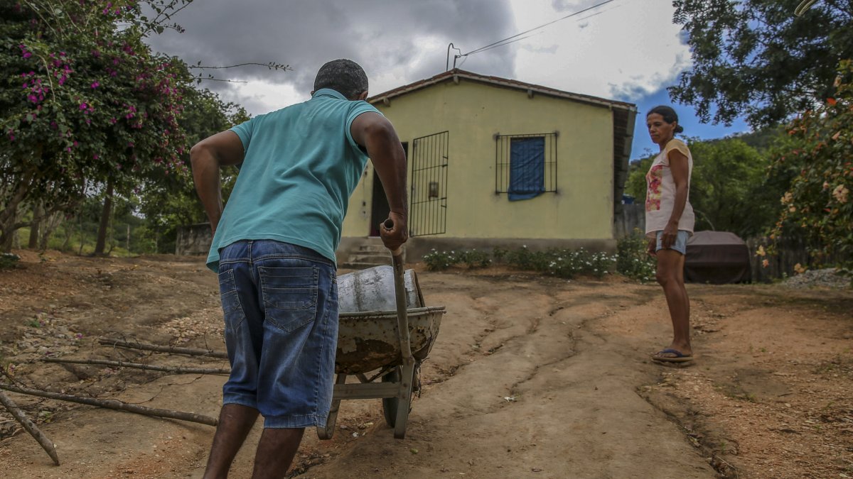 En la empobrecida zona rural del noreste de Brasil es toda una novedad ese tipo de apoyo. / Carlos Ezequiel Vannoni