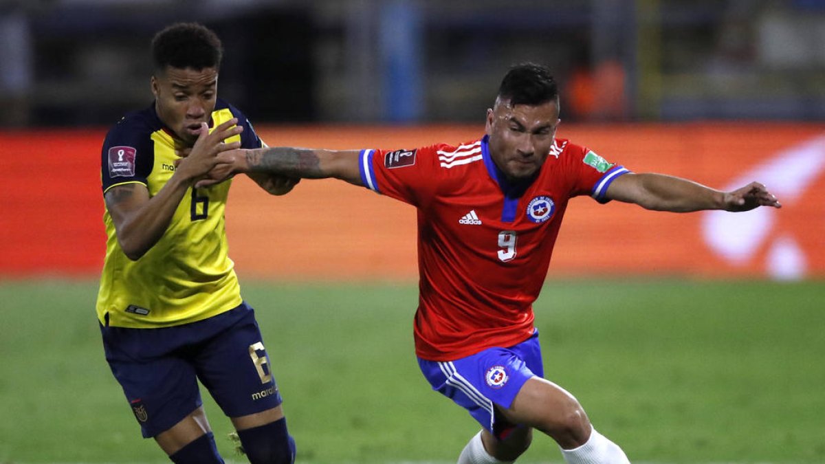 Byron Castillo le dio mayor claridad a la salida de la selección de Ecuador por el costado derecho. Se ganó la titularidad.