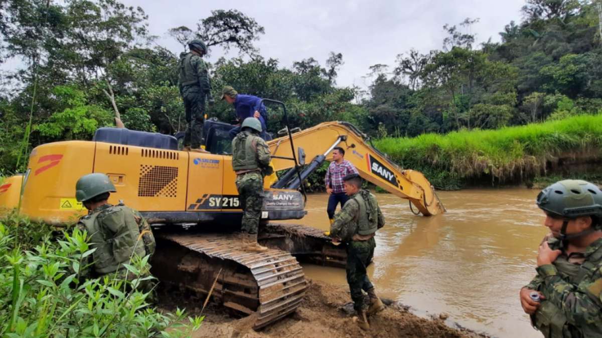 Los operativos se dieron en las cercanías de los ríos de la provincia de Zamora Chinchipe