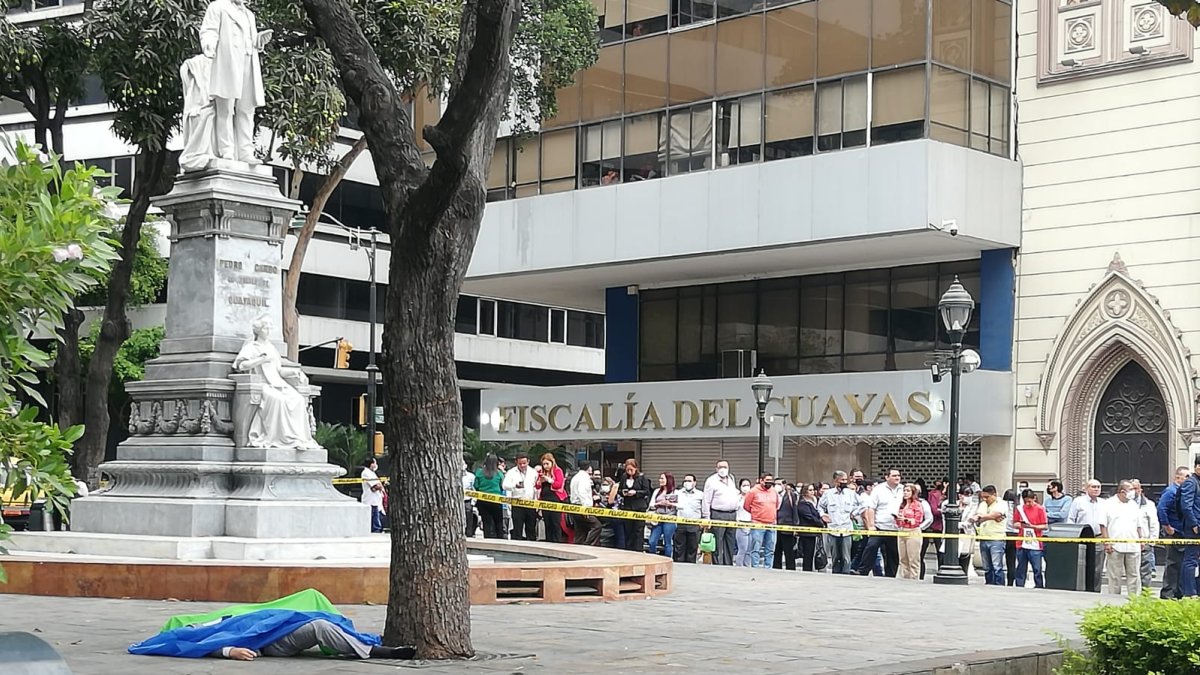 La mañana del 19 de septiembre de 2022, el fiscal Édgar Escobar fue asesinado frente a una dependencia de la Fiscalía.