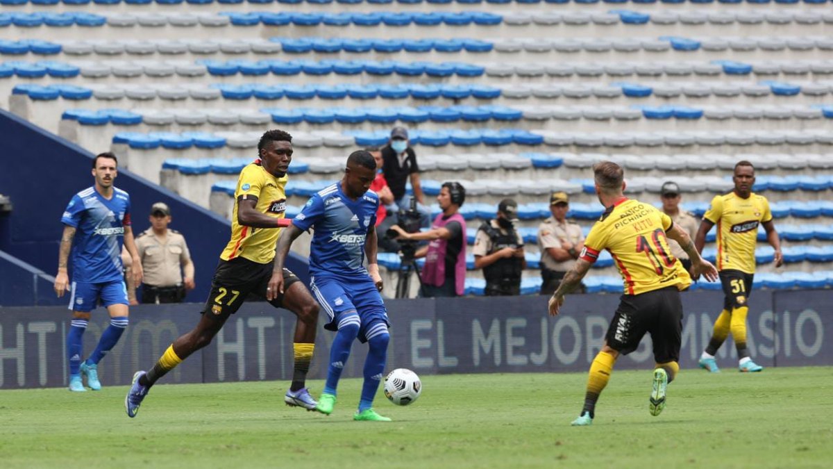 En los últimos 5 años, Barcelona y Emelec han empezado el torneo con resultados positivos.