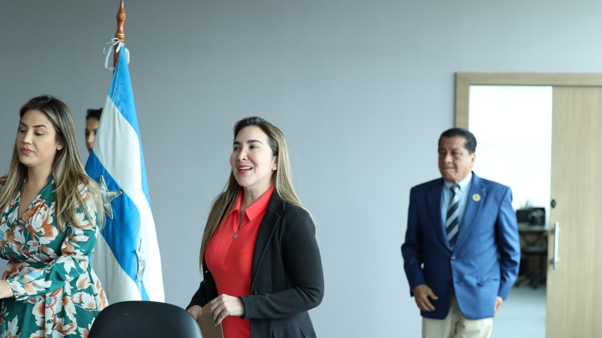 Toma de la rueda de prensa.