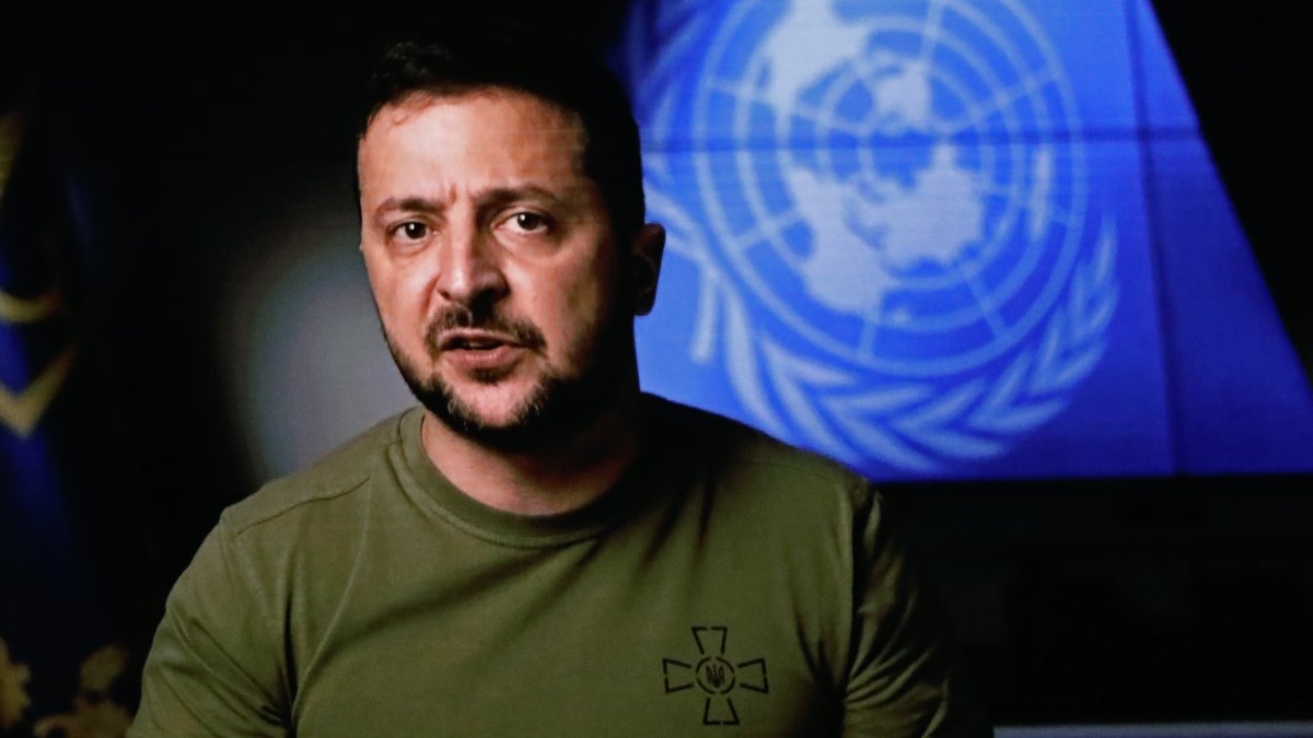 Volodímir Zelenski, presidente de Ucrania, se muestra en desacuerdo con la posición del COI