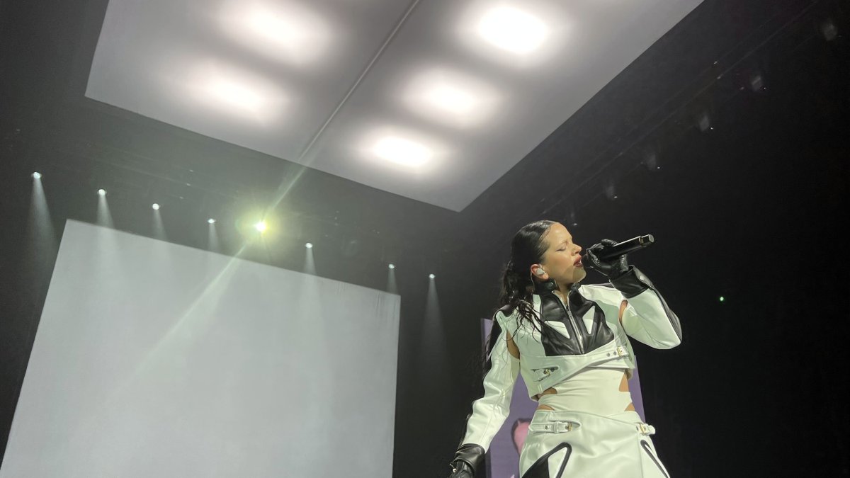 La cantante española Rosalía, en una actuación reciente en Nueva York.