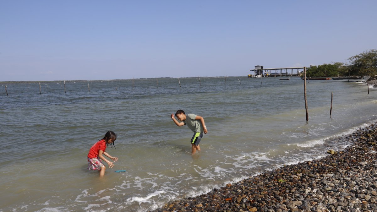 Pocos turistas llegan al sitio, debido a que es desconocido. Tiene muchas falencias.