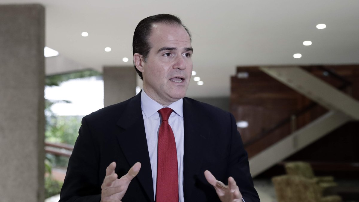 Ejecutivo. Mauricio Claver-Carone tendrá que dejar la presidencia del Banco Interamericano de Desarrollo.