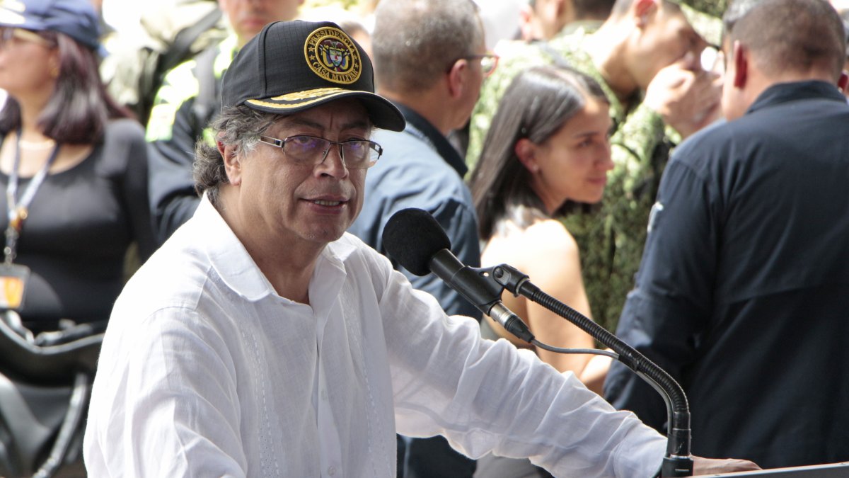 El presidente de Colombia, apunta a la desmilitarización de la Fuerza  Pública de su país  EFE/