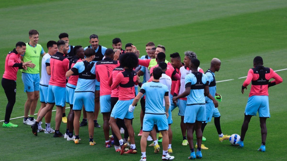 Independiente del Valle durante su entrenamiento.