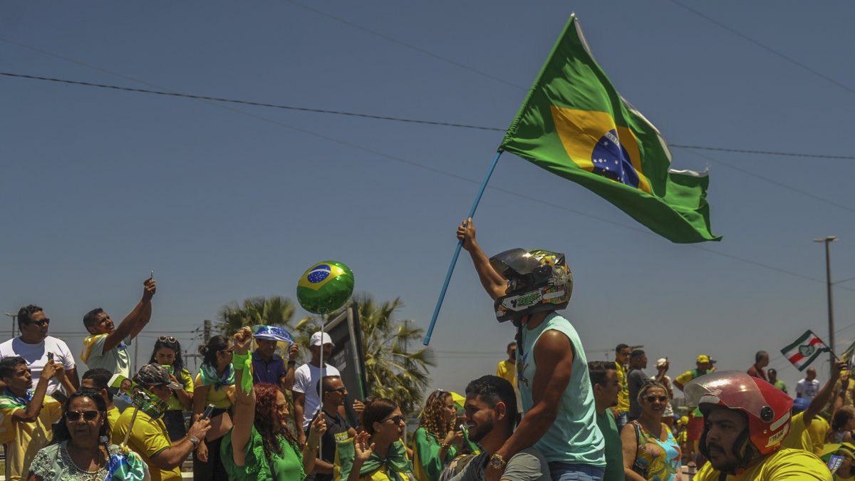 Los brasileños tienen una cita en las urnas este domingo para escoger a su nuevo presidente.
EFE/Felipe 