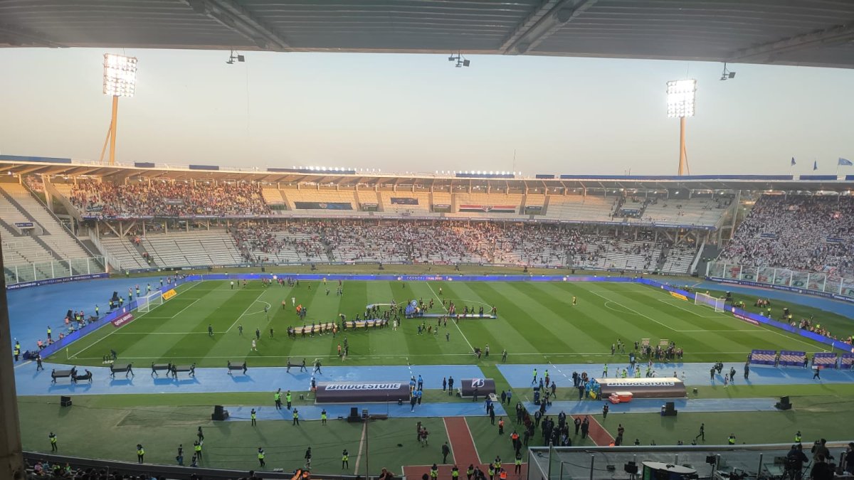 El ¡Sí se puede! retumbaban en el estadio Mario Alberto Kempes.