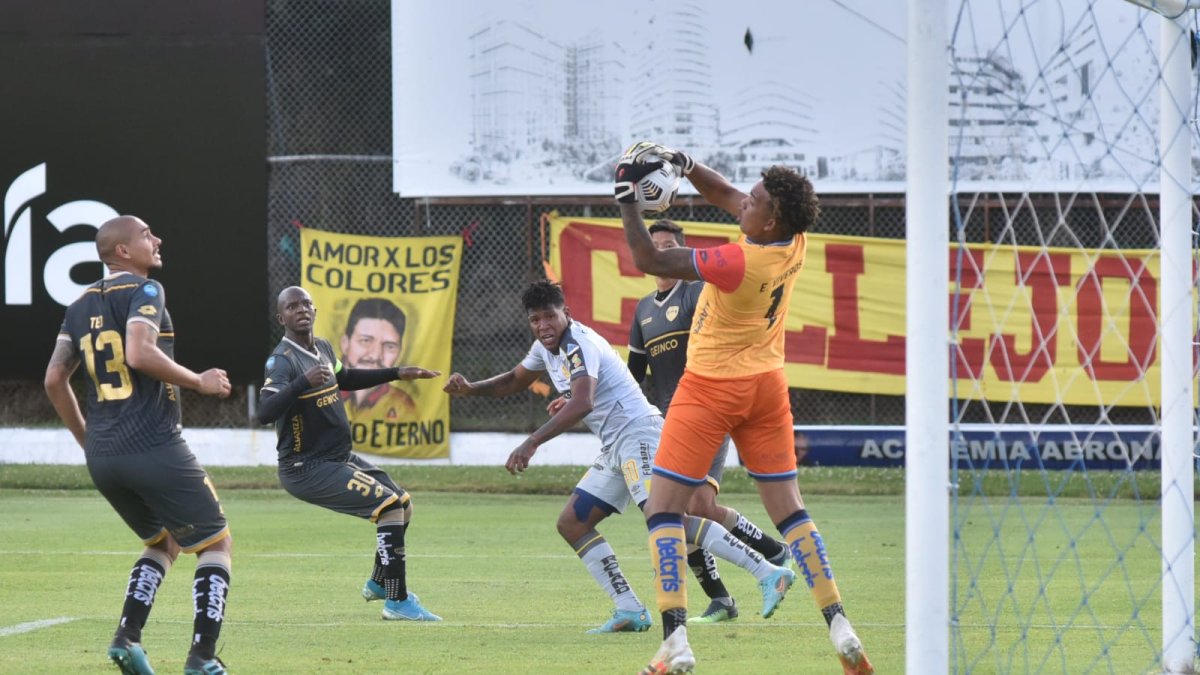 Aucas no logró romper el cero en el arco de Cumbayá.
