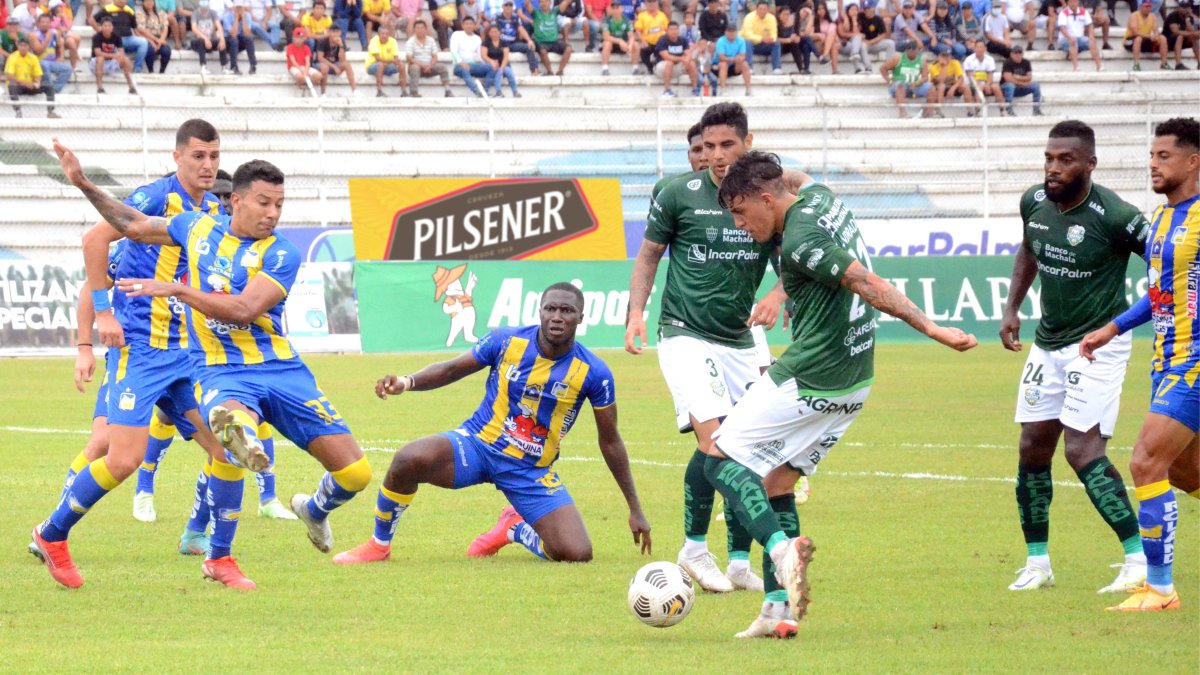 Delfín se llevó un punto del estadio Nueve de Mayo y sueña con jugar la Copa Sudamericana de 2023.