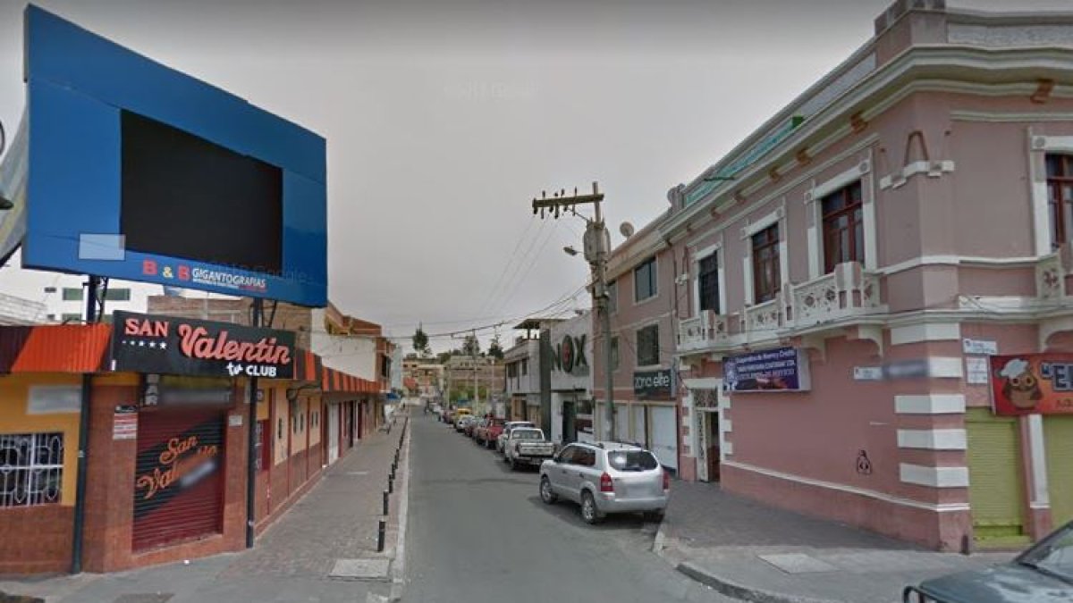 Imagen referencial de las calles Vargas Torres y Daniel León Borja, en Riobamba, Chimborazo.