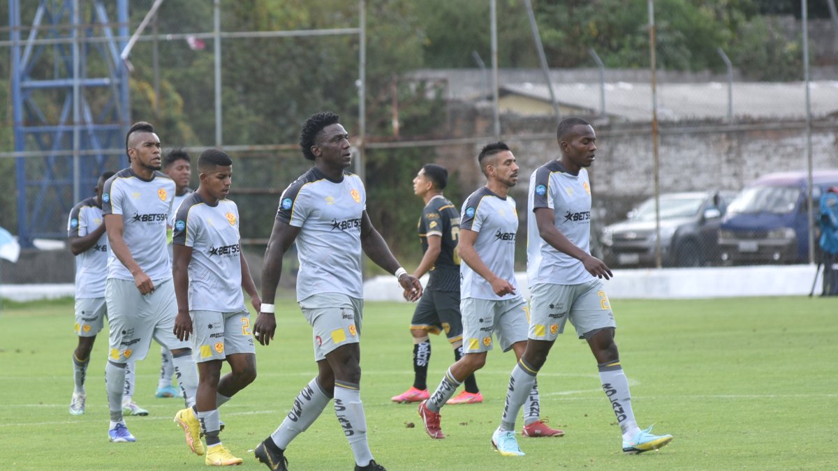 Roberto Ordóñez jugó contra Cumbayá, el fin de semana, por la fecha 12 de la segunda etapa de LigaPro.