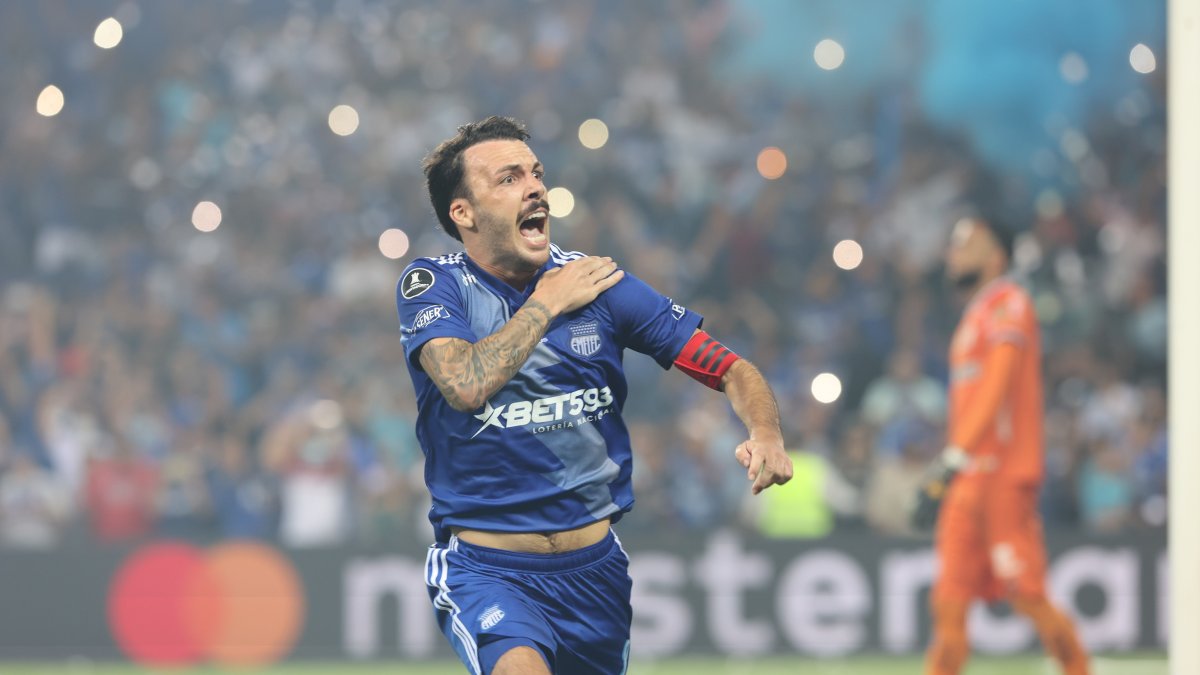 Sebastián Rodríguez y otros jugadores de Emelec disfrutaron del concierto de Daddy Yankee.