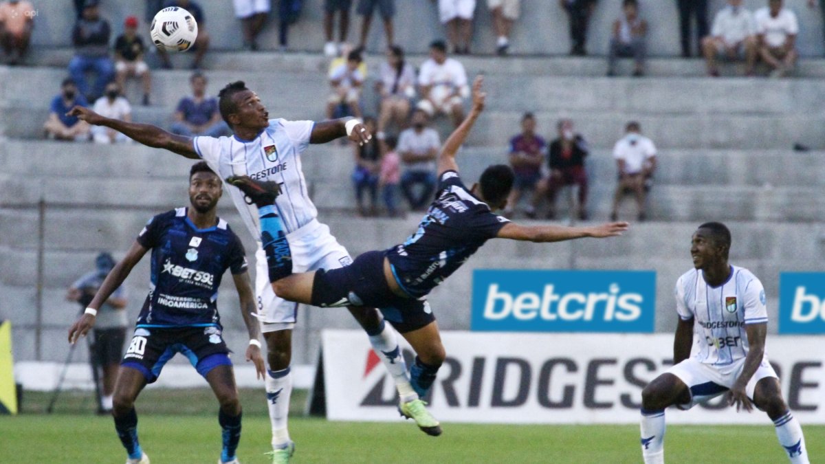 9 de Octubre y Macará son los clubes más complicados en la carrera por salvar la categoría.