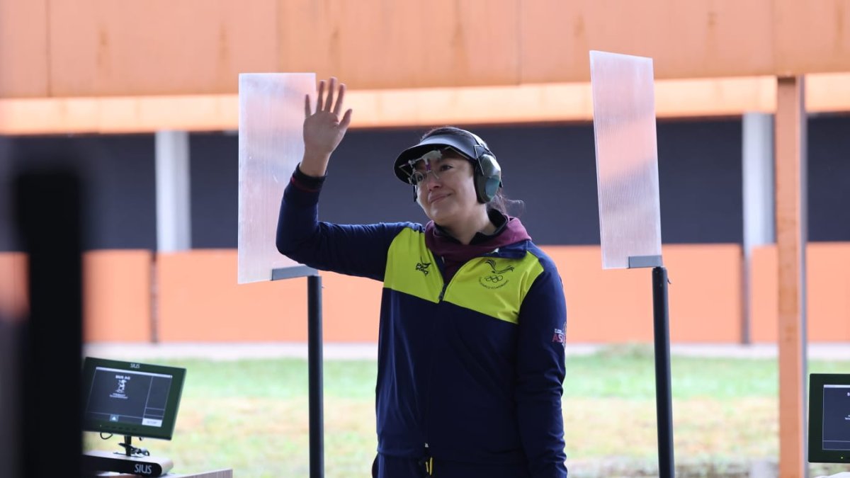 La ecuatoriana Diana Durango consiguió medalla de oro en tiro deportivo.