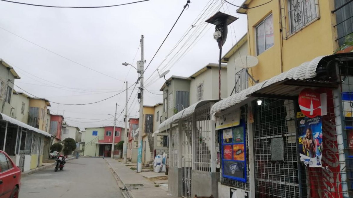 La mujer fue asesinada dentro de su tienda en Ciudad Victoria
