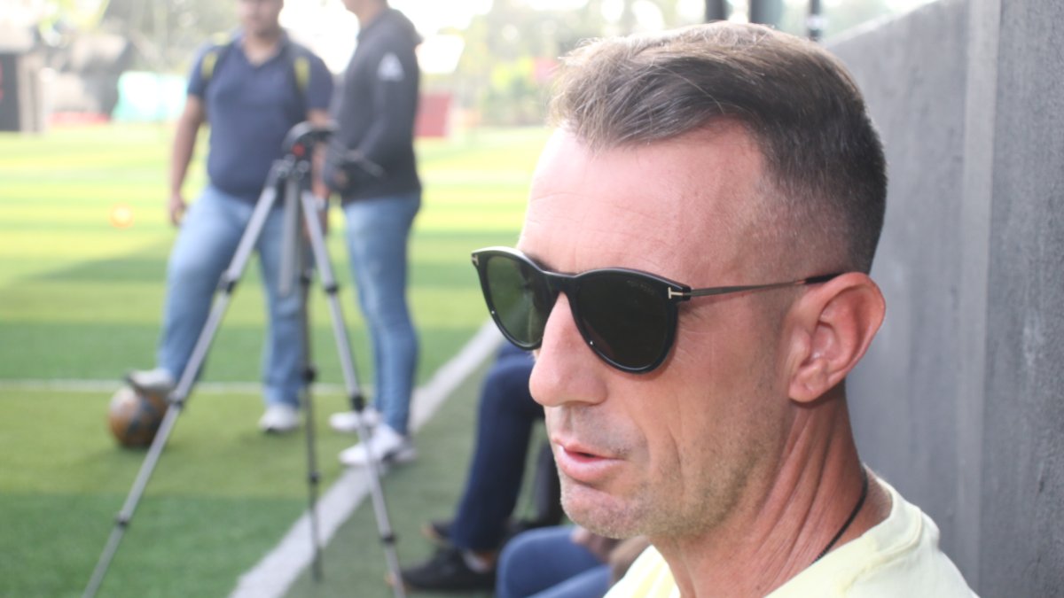 Damián Díaz habló de su nuevo proyecto como cabeza de una escuela de fútbol.