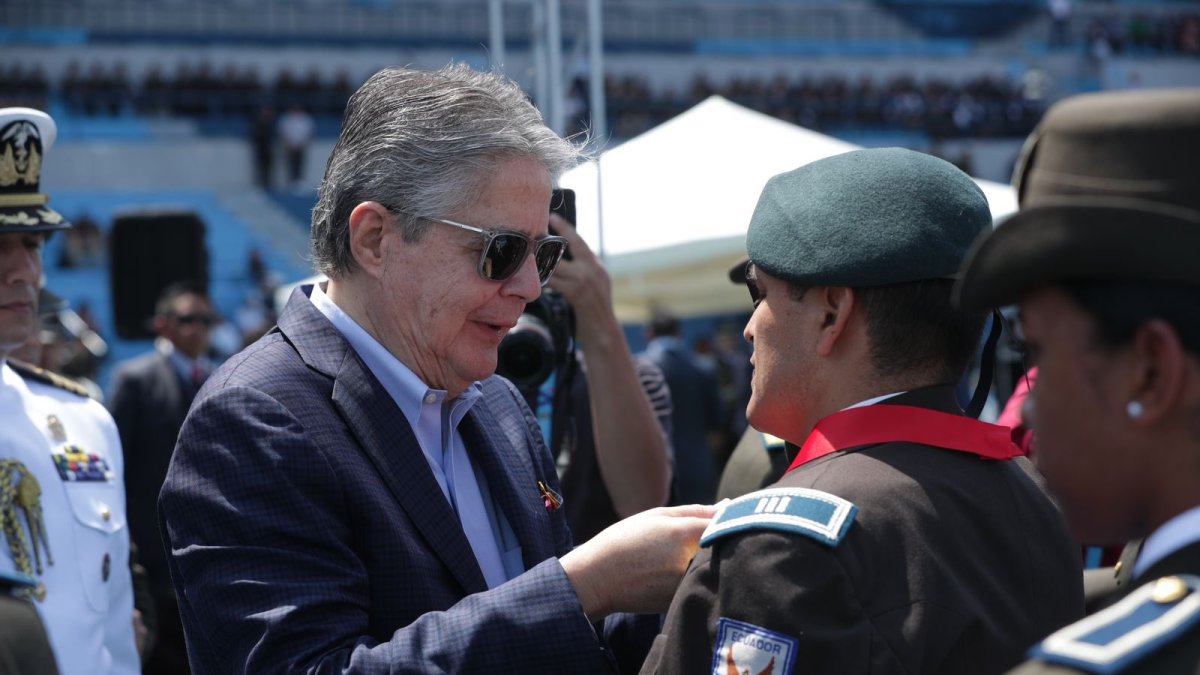 Recordatorio. Lasso reafirmó el compromiso de integrar más policía