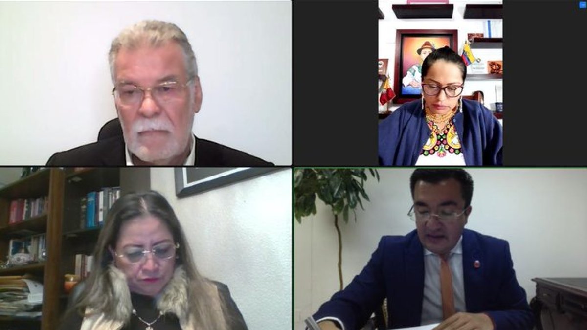 El organismo electoral espera conocer en los próximos días el borrador del reglamento para los debates de las seccionales.