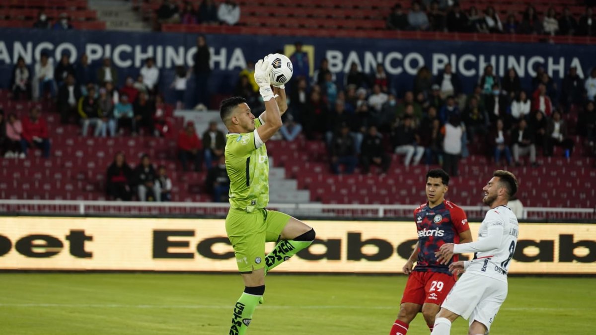 Liga de Quito tuvo problemas para definir las ocasiones que generó durante el partido.
