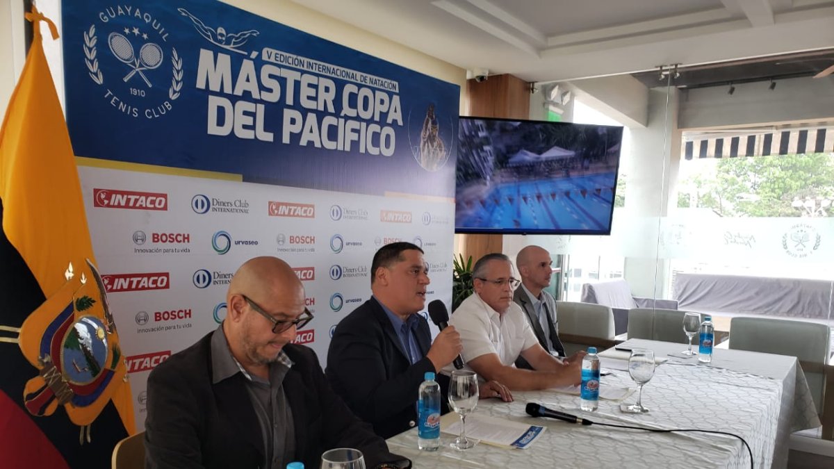 Las autoridades en el lanzamiento de la quinta edición del torneo, en la sede principal del GTC.