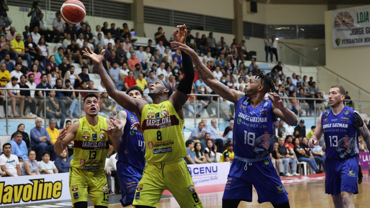 Barcelona y Jorge Guzmán juegan la serie final de la Liga BásquetPro, que hoy continúa con el segundo partido en el Abel Jiménez.