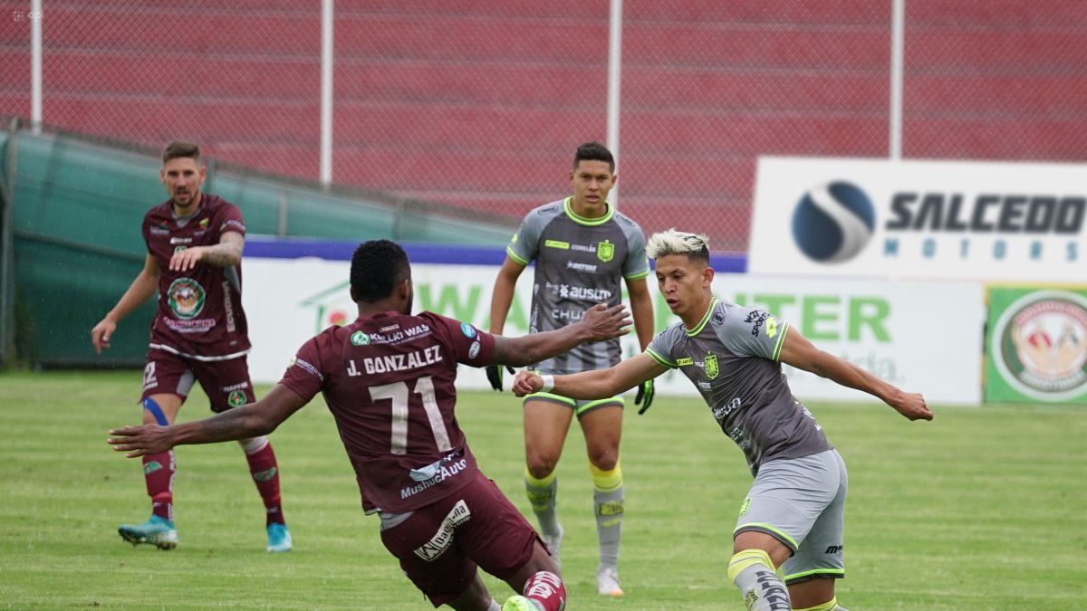 Ambato 28 de mayo 2022 estadio Universidad Indoamérica Bellavista Mushuc Runa se enfrenta al Cuenca por la 15 fecha del campeonato nacional de futbol serie A de la Liga-Pro Betcris.