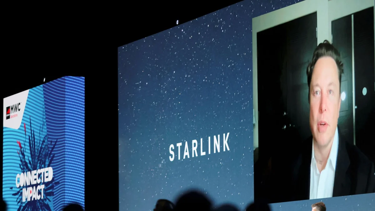 Tecnología.- Un foro donde se analiza el modelo de negocio de Starlink.